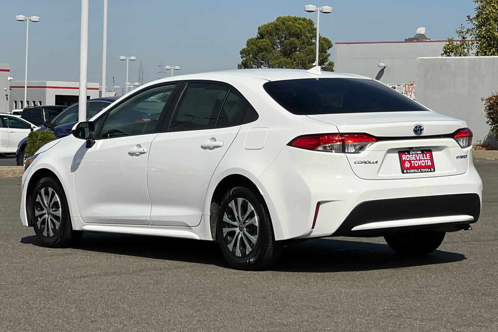 Certified 2022 Toyota Corolla LE FWD image 7