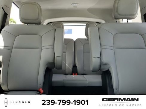 New 2026 Lincoln Aviator 2WD image 29