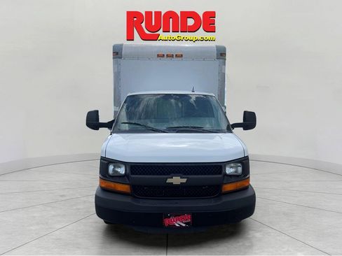 Used 2014 Chevrolet Express 3500 Extended RWD image 8