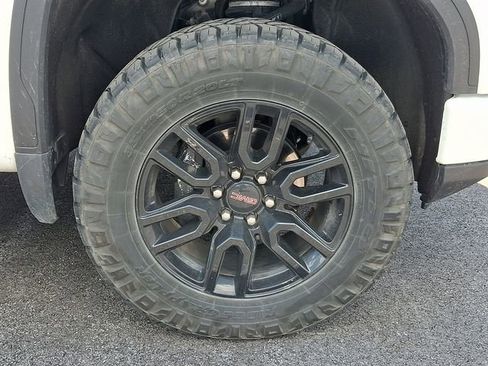 Used 2022 GMC Sierra 1500 Elevation AWD/4WD image 7