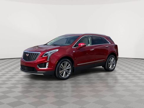 Certified 2024 Cadillac XT5 Premium Luxury w/ Technology Package AWD/4WD image 4