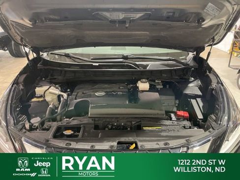 Used 2020 Nissan Murano Platinum w/ Cargo Package image 12