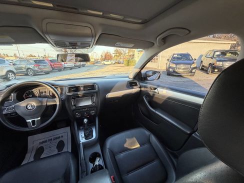 Used 2014 Volkswagen Jetta SE image 22