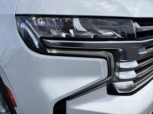 Used 2021 Chevrolet Tahoe High Country w/ Premium Package AWD/4WD image 11