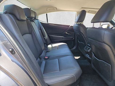 Used 2020 Lexus ES 300h w/ Premium Package FWD image 20