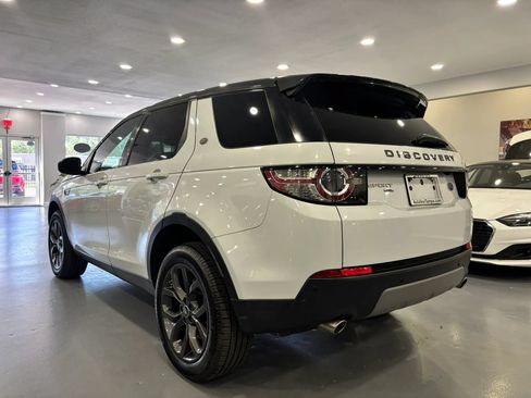 Used 2019 Land Rover Discovery Sport HSE AWD/4WD image 5