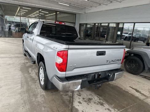 Used 2016 Toyota Tundra SR5 AWD/4WD image 16