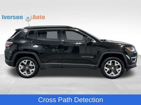 Used 2018 Jeep Compass Limited w/ Navigation Group image 10