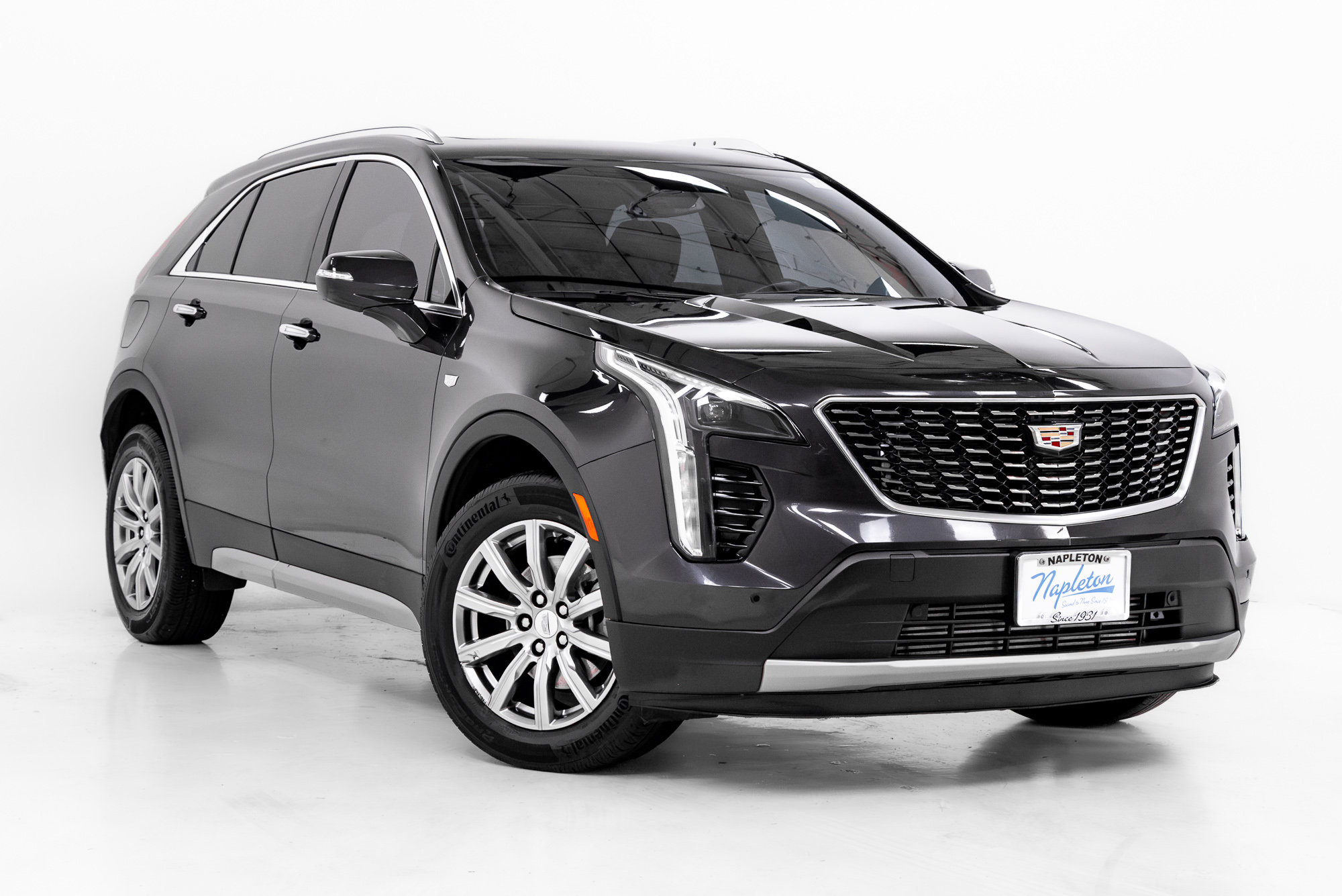 Used 2023 Cadillac XT4 Premium Luxury FWD image 7