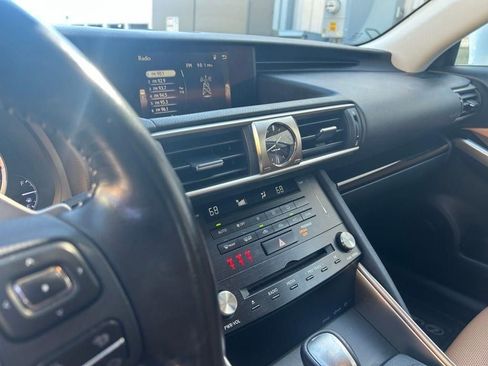 Used 2017 Lexus IS 200t F Sport image 16