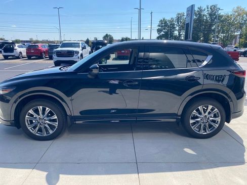 New 2025 MAZDA CX-5 AWD 2.5 S w/ Premium Plus Pkg image 4