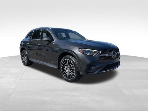 Certified 2023 Mercedes-Benz GLC 300 w/ Pinnacle Trim Package image 4