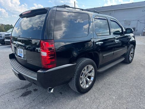 Used 2013 Chevrolet Tahoe LTZ AWD/4WD image 6