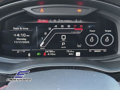 Used 2024 Audi RS Q8 image 26