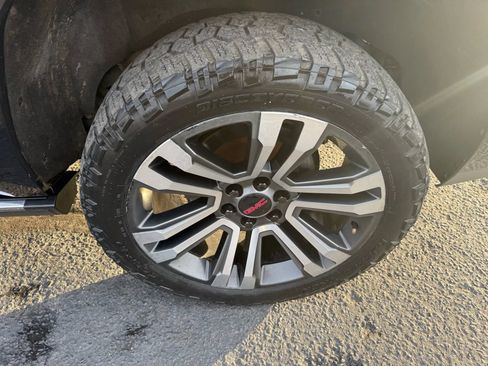 Used 2019 GMC Yukon Denali w/ Denali Ultimate Package AWD/4WD image 60
