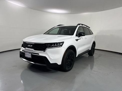 Used 2022 Kia Sorento S AWD/4WD image 2