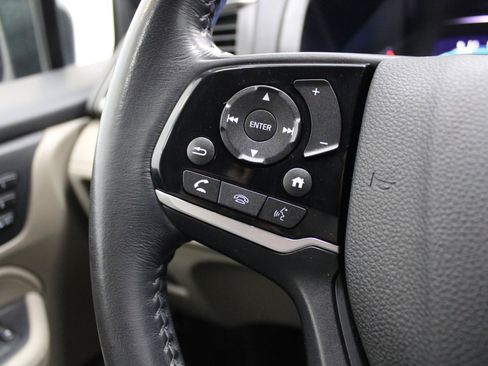 Used 2018 Honda Odyssey EX-L image 43