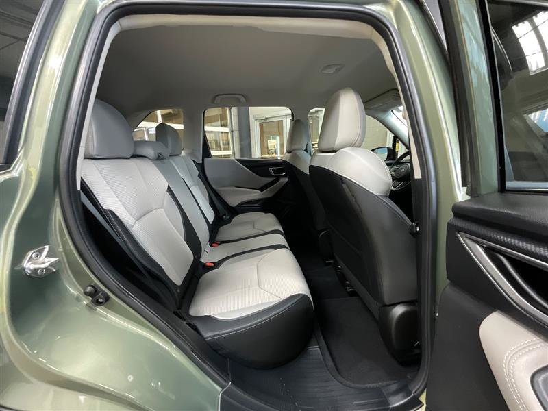 Used 2021 Subaru Forester AWD/4WD image 27