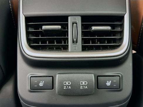 Used 2021 Subaru Legacy Touring XT image 28