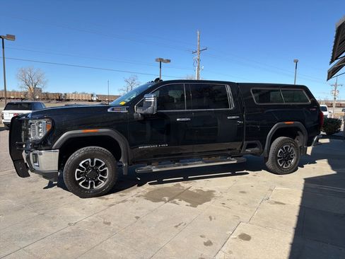 Used 2020 GMC Sierra 2500 SLT w/ SLT Convenience Package image 12