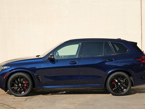 Used 2025 BMW X5 M60i AWD/4WD image 56