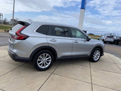 Used 2025 Honda CR-V EX-L image 11