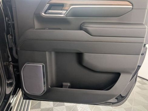 Certified 2024 Chevrolet Silverado 2500 High Country w/ Technology Package image 32