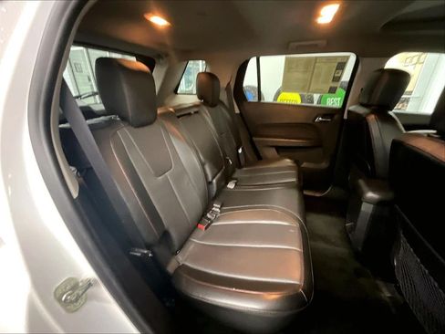 Used 2017 GMC Terrain SLT w/ Driver Alert Package I AWD/4WD image 16