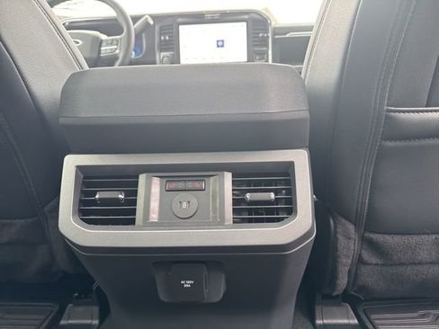 New 2026 Ford F250 Lariat w/ Black Appearance Package AWD/4WD image 45