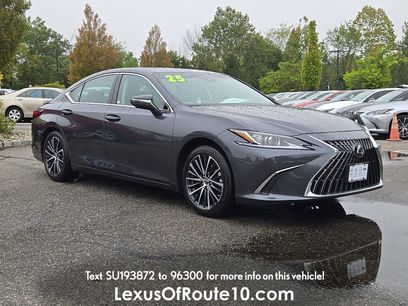 Certified 2025 Lexus ES 350 w/ Premium Package