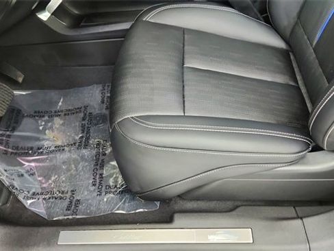 Used 2025 Cadillac Lyriq Sport image 34