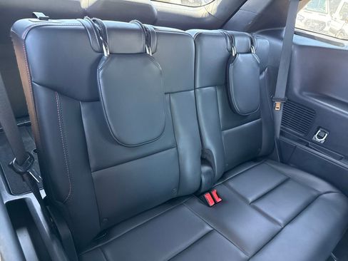 Certified 2025 Ford Explorer ST-Line w/ Premium Package RWD image 27