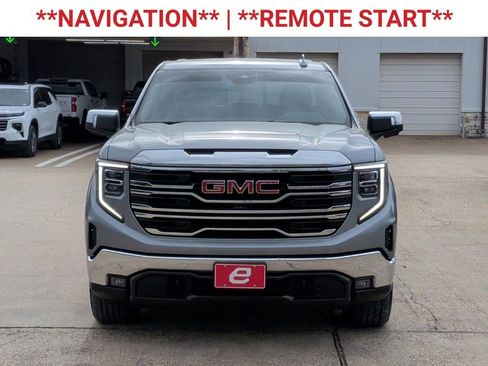 Used 2023 GMC Sierra 1500 SLT image 2