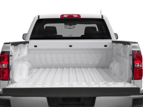 Used 2015 GMC Sierra 2500 SLT w/ SLT Preferred Package AWD/4WD image 15