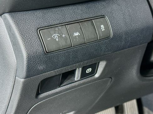 Used 2022 Hyundai Santa Fe SEL FWD image 17