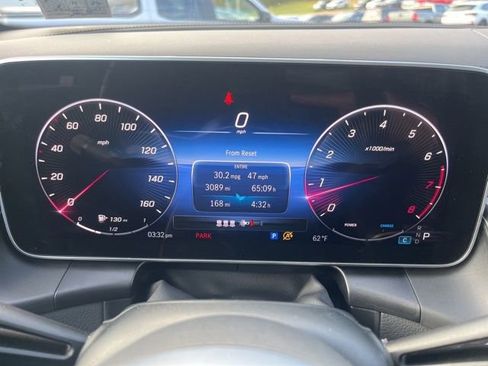 Used 2024 Mercedes-Benz GLC 300 GLC 300 image 24