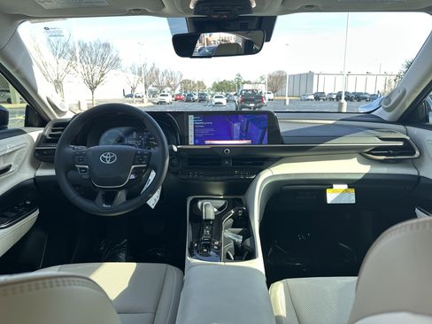 Certified 2026 Toyota Crown Limited w/ Advanced Technology Package image 29