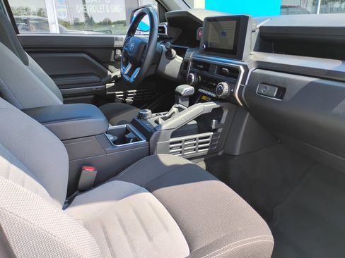 Used 2025 Toyota 4Runner TRD Off-Road AWD/4WD image 22