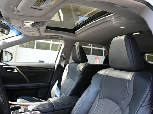 Used 2017 Lexus RX 350 AWD w/ Premium Package image 17