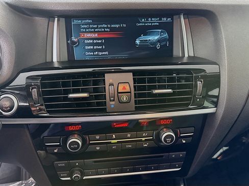 Used 2017 BMW X3 sDrive28i RWD image 18