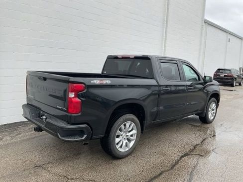 Used 2024 Chevrolet Silverado 1500 Custom image 4