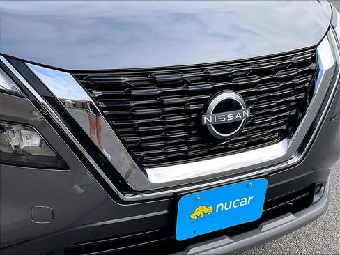 Used 2023 Nissan Rogue S AWD/4WD image 31