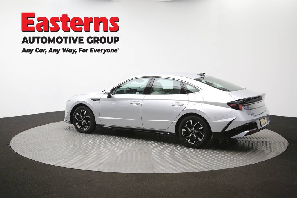 Used 2025 Hyundai Sonata SEL FWD image 65