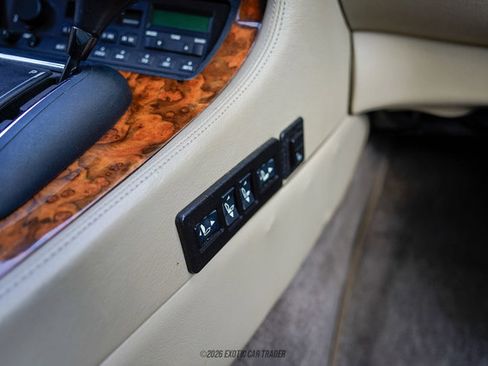 Used 1988 Jaguar XJ Vanden Plas RWD image 41