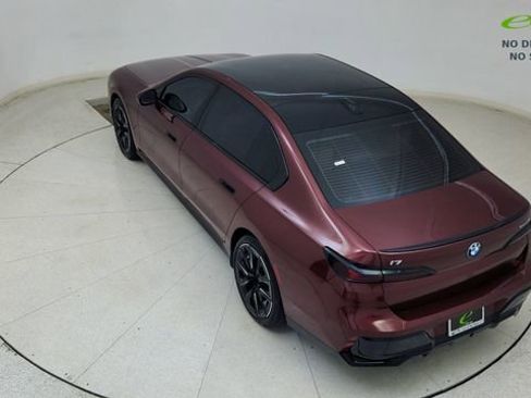 Used 2024 BMW i7 eDrive50 w/ M Sport Package RWD image 81