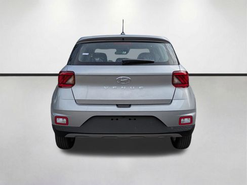 New 2026 Hyundai Venue SE FWD image 6