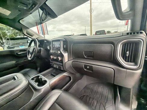 Used 2020 GMC Sierra 1500 SLT RWD image 28