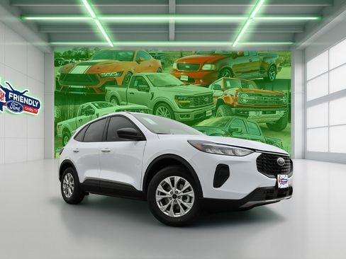 New 2026 Ford Escape Active image 1