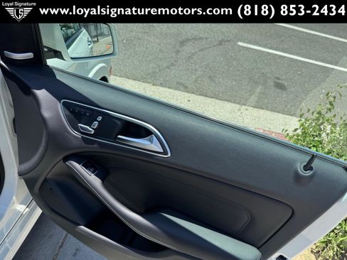 Used 2016 Mercedes-Benz B 250e image 34