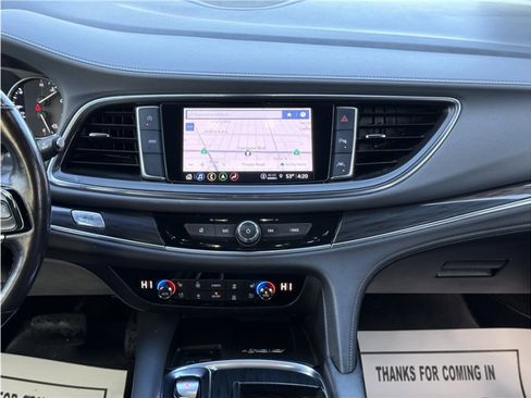 Used 2022 Buick Enclave Premium image 45